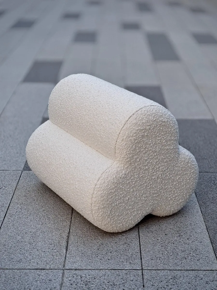 White Lamb cashmere Creativity Design Four-leaf Clover Dressing Stool European Style Light luxury modern Living Room Sofa Stool