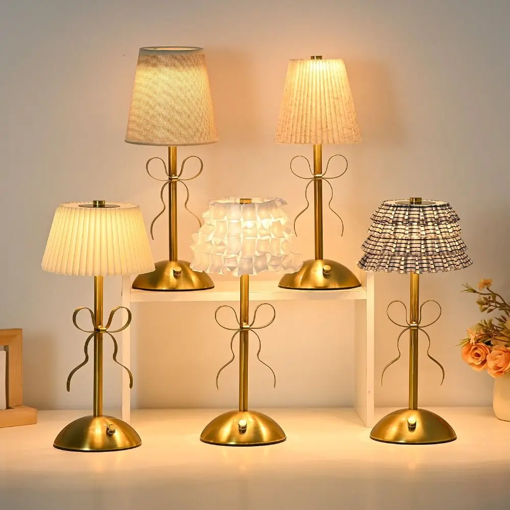 French Style Bow Table Lamp 3-color Changing Type-C Rechargeable Rechargeable Small Lamp Retro Artistic Wireless
