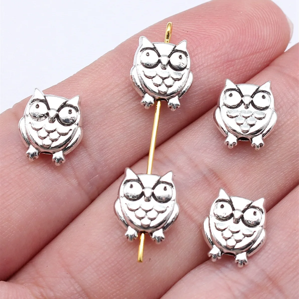 40pcs 11x9mm(0.43x0.35inch) Antique Silver Color Double Sided Owl Small Hole Beads Jewelry Findings Supplies