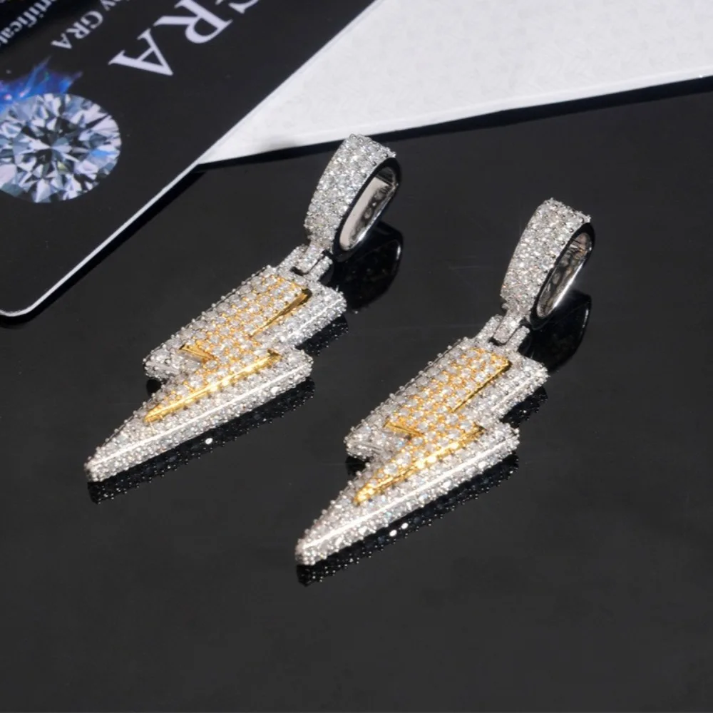 

Hiphop Iced Out D Color Moissanite Flash Pendant 925 Sterling Silver Plated 2 Tone Gold Rock Men Jewelry Pass Diamond Tester
