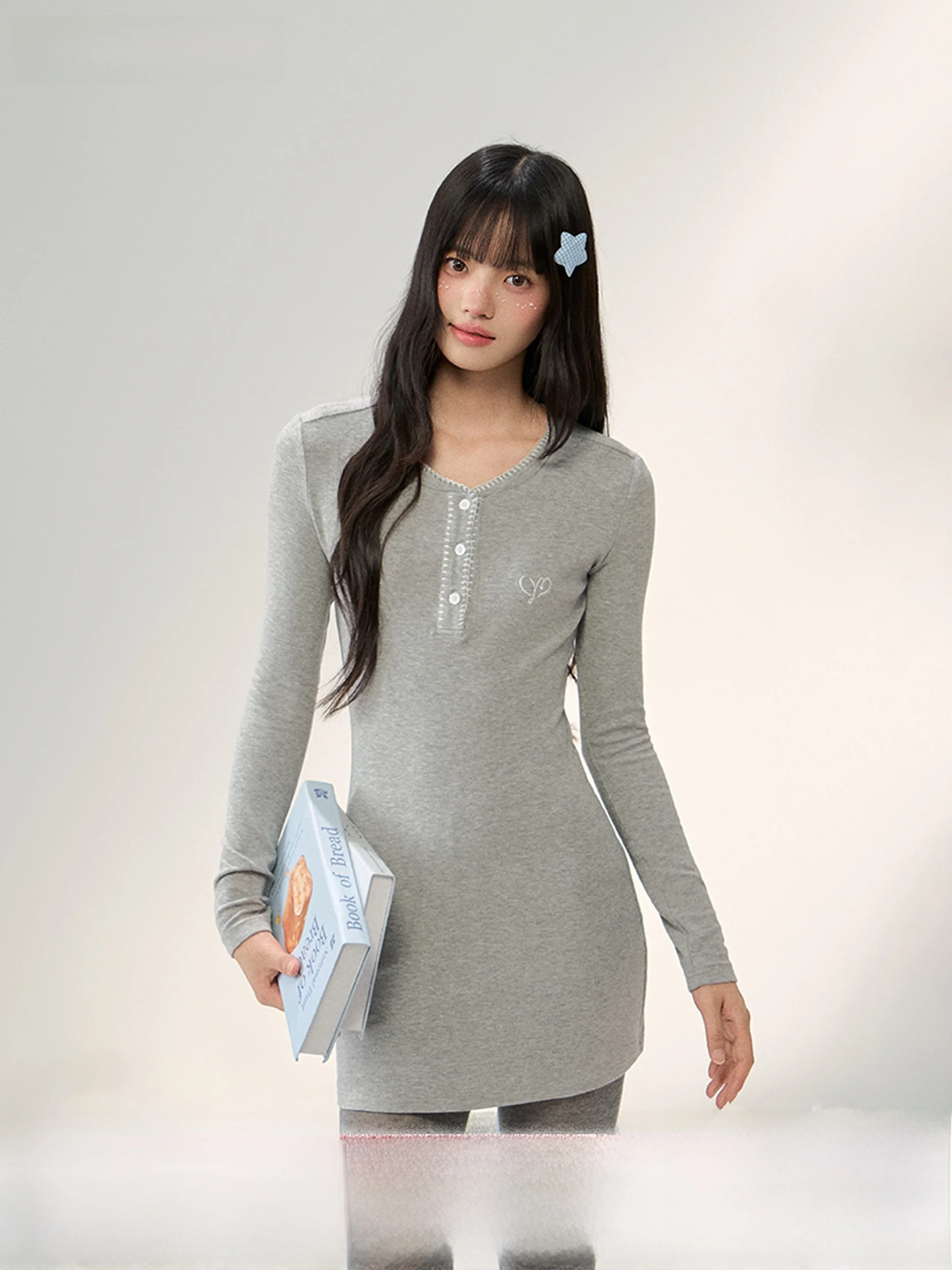 

Slim Fit Long Sve Base irt Генри Воротник Вышитый Внутренняя Одежда Топ для Девочек Umoumo Осень 2025 Хлопок Вискоза Спандекс Смесь