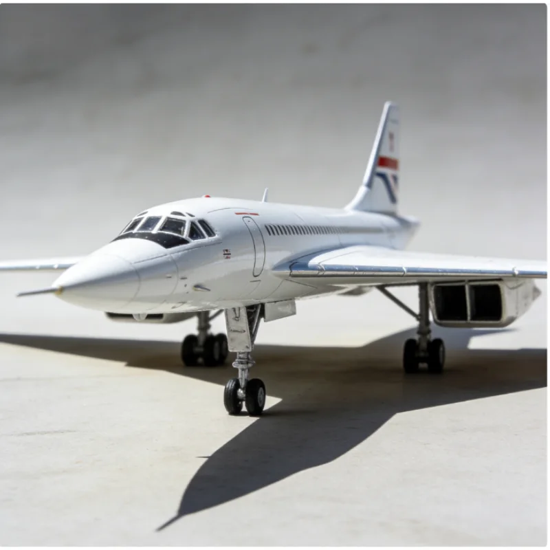 1:125 Scale Diecast British Airways Concorde Resin Airplane Airbus With Light And Wheels Toy Plane Collection Display Gifts