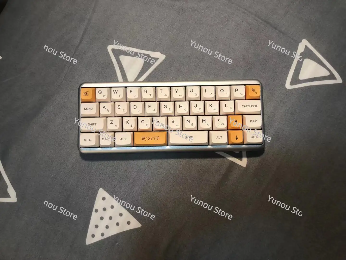 Customized 40 Keyboard Brand-new 40% Equipped with Wired TYPEC Mechanical Keyboard and Portable 40% Keypad for Business Trip.