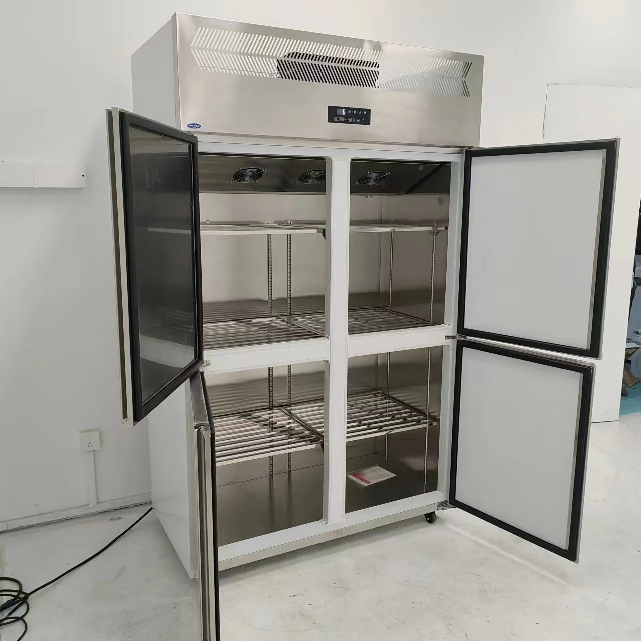 2 4 6 portas de aço inoxidável vertical comercial freezer geladeira para cozinha de restaurante