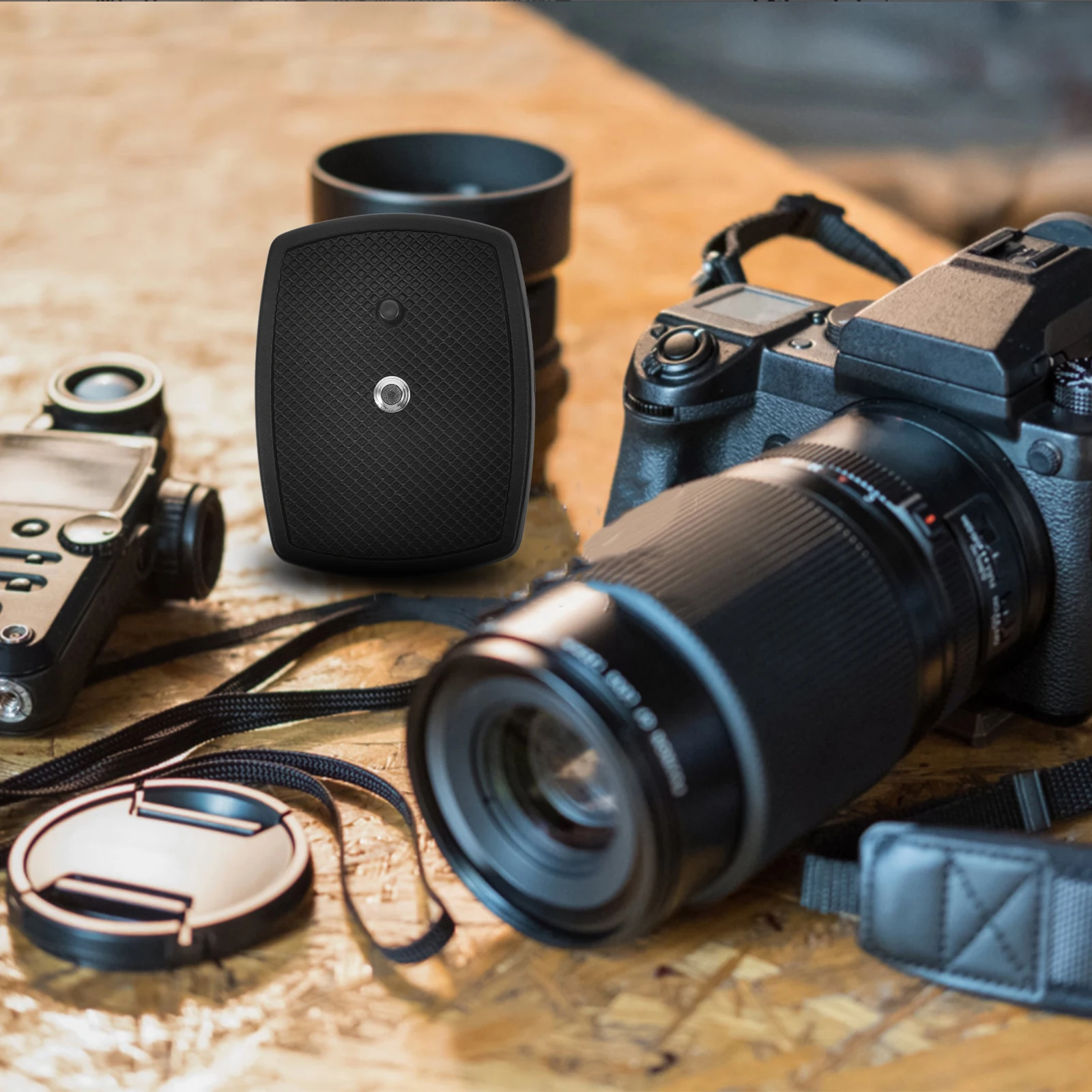 

2pcs Camera Quick Release Plate Tripod Mount Adapter 1/4 inch Screw for DSLR Photography Accessories Black