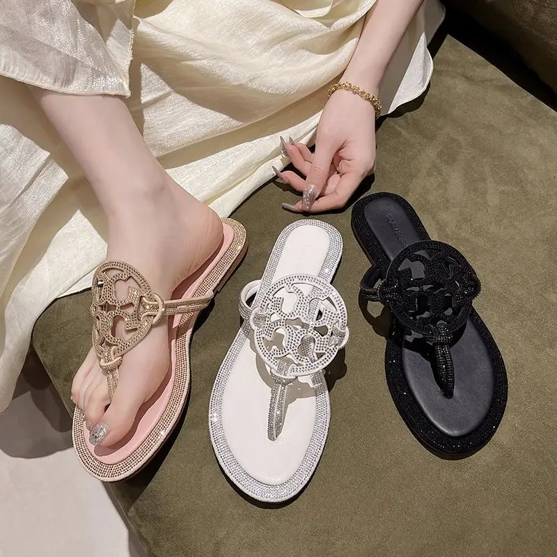 Chanclas de lujo con incrustaciones de diamantes para mujer, zapatos planos informales con remaches, estilo de vacaciones en la playa, 2024