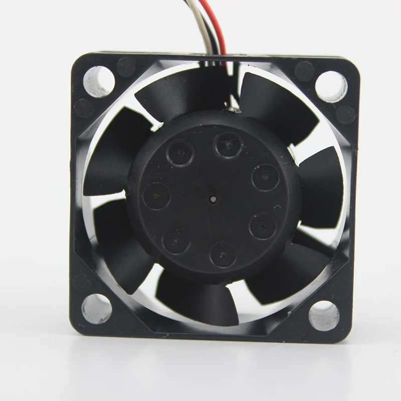 40mm fan original For NMB 1606KL-01W-B50  DC 5V 0.32A 40x40x15mm Server Square cooling fan