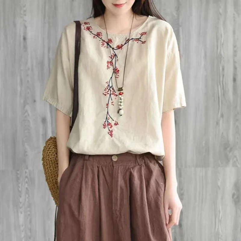 

2025 Summer Women's Clothing Solid Round Neck Short Sleeve Embroidered Cotton Hemp Loose Casual Size Retro T-shirt Tops JJ148