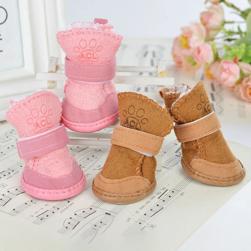 

4Pcs/set Warm Pet Dog Shoes for Small Medium Dogs Cute Dog Boots Outdoor Non-Slip Puppy Sneakers Anti-Slip Dog Foot Protector