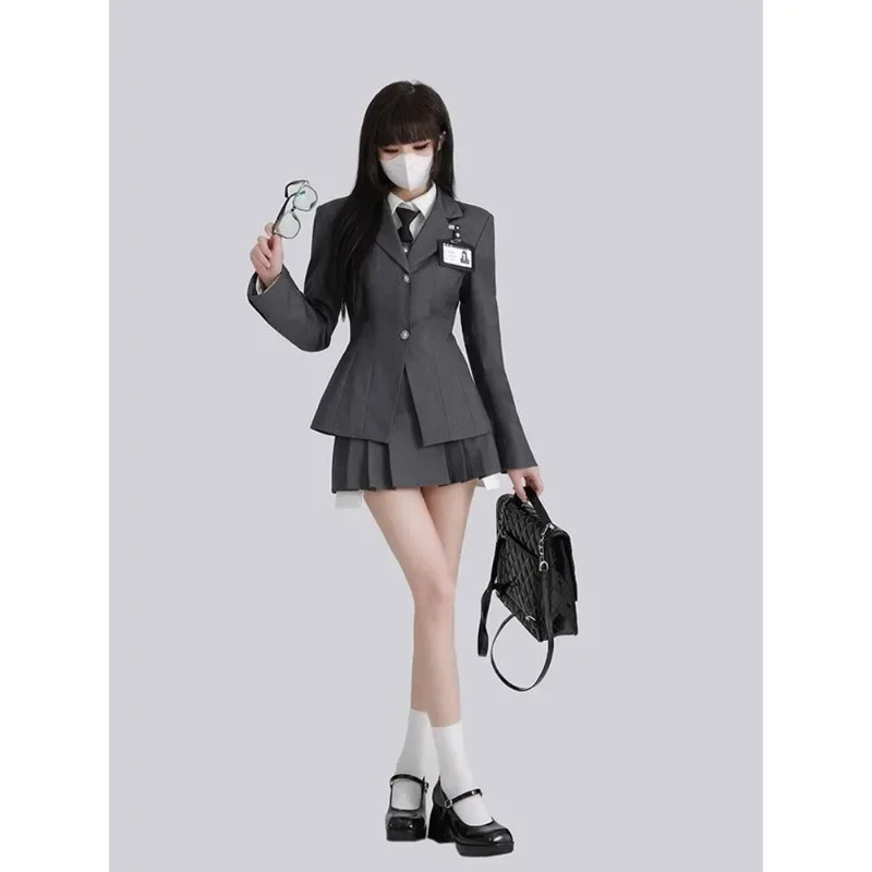 Conjunto de tres piezas para mujer, Blazer largo a la cintura con botonadura única, chaleco gris, Falda plisada gris, estilo universitario, 2023