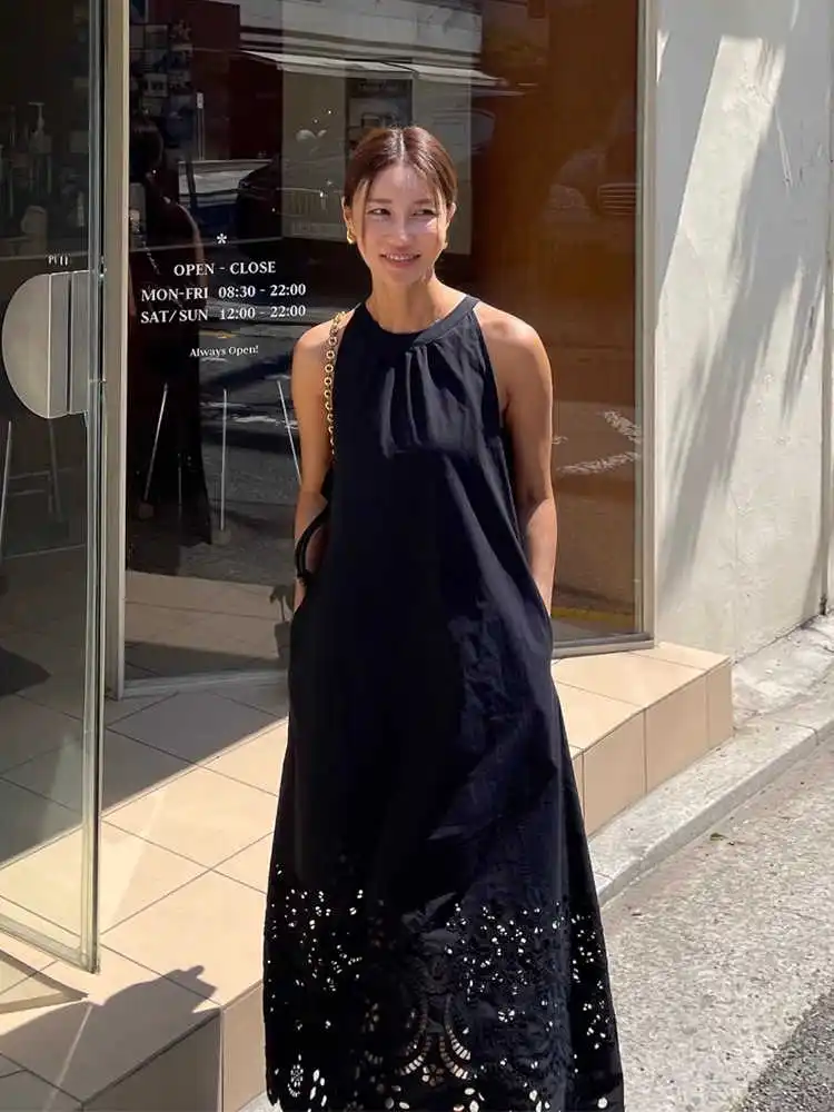 

Clothland Women Sweet Black Halter Dress Hollow Out Lace A Line One Piece Summer Holiday Casual Midi Dresses Vestido QE066