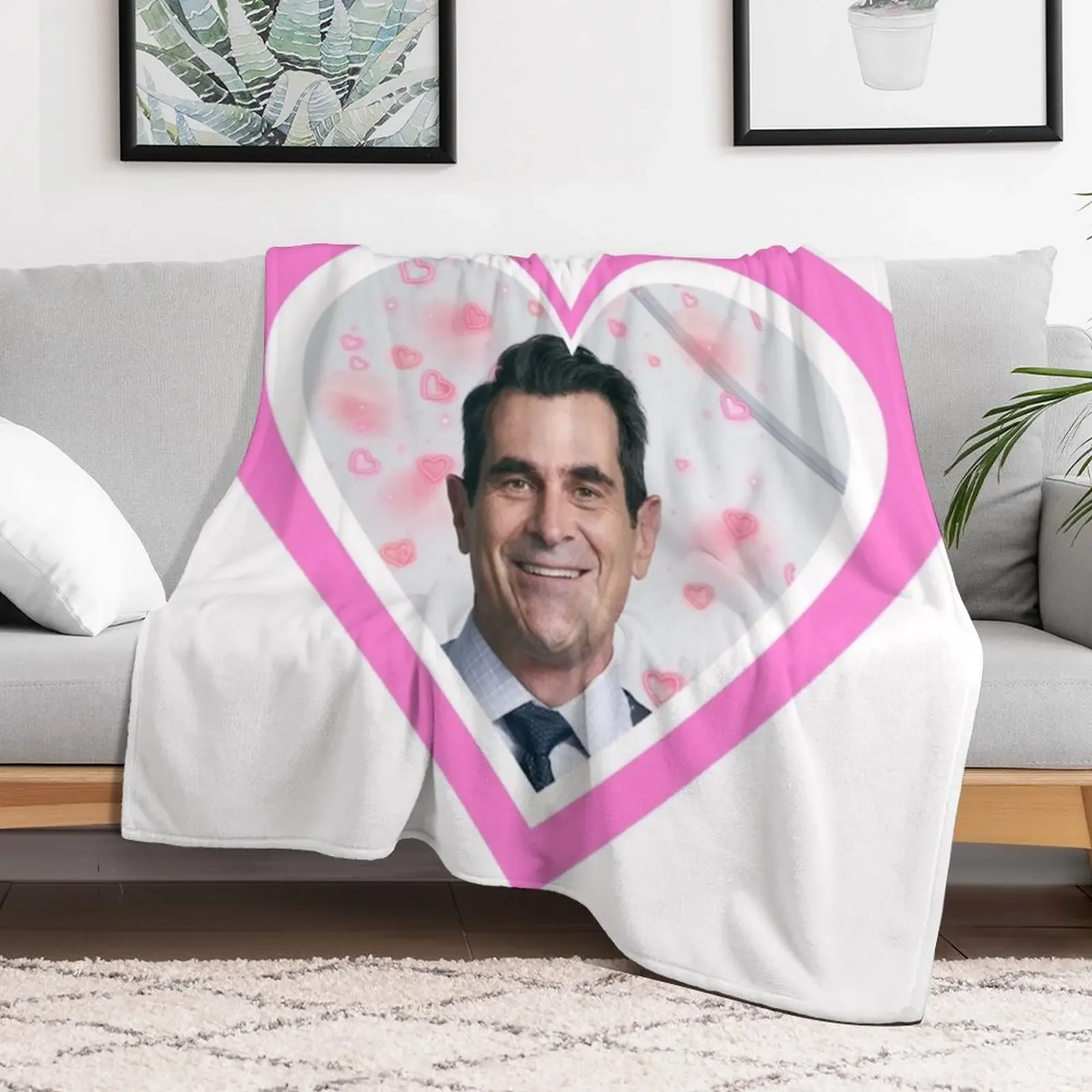 Modern family: Phil Dunphy heart Throw Blanket Blankets For Baby Soft Luxury Brand Extra Large Throw Blankets