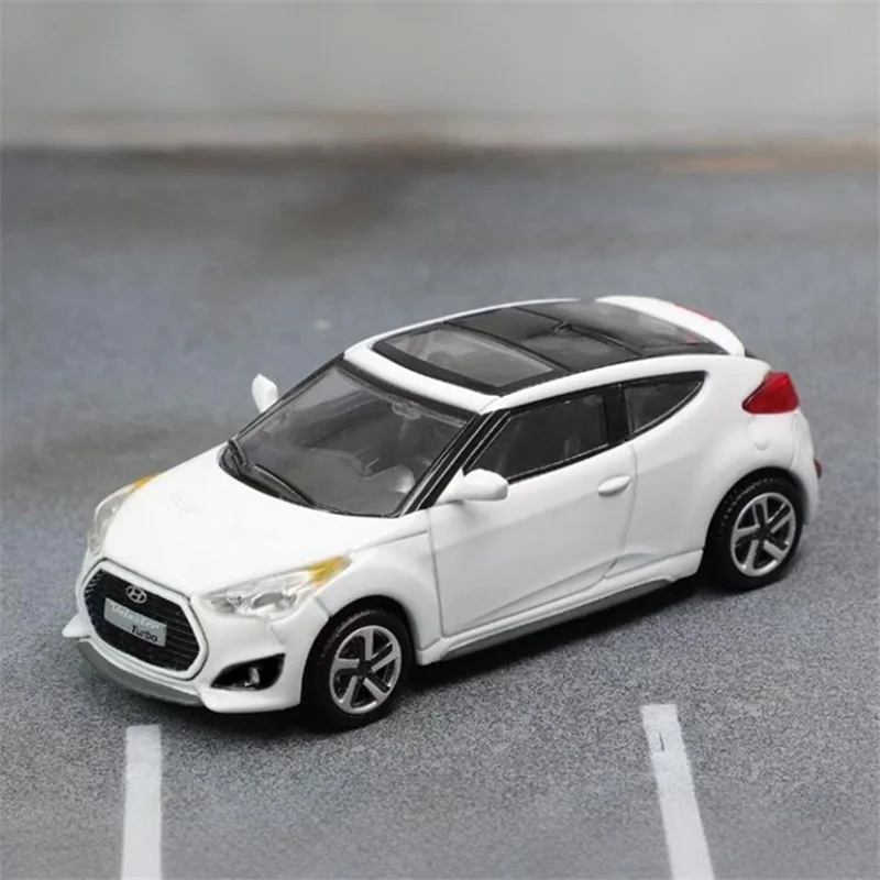 

1:64 Hyundai Veloster FS Alloy Sports Car Model Diecast Metal Racing Vehicles Car Model Simulation Miniature Scale Kids Toy Gift