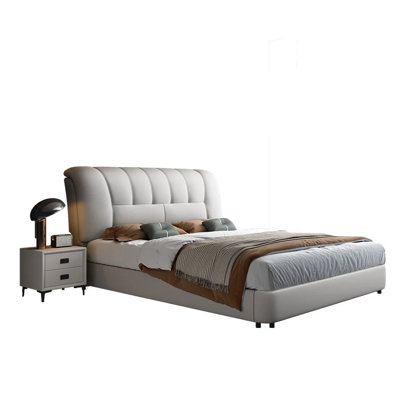 

New, modern, simple, leather bed, master bedroom, high-end, double 1.8 meters soft bag, solid wood