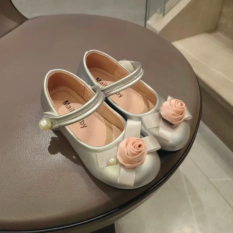 

Luxury Girl Shoes Chic Flower Kids Leather Shoe for Party Wedding Fashion Sweet Versatile Children Princess Shoes Causal Elegant