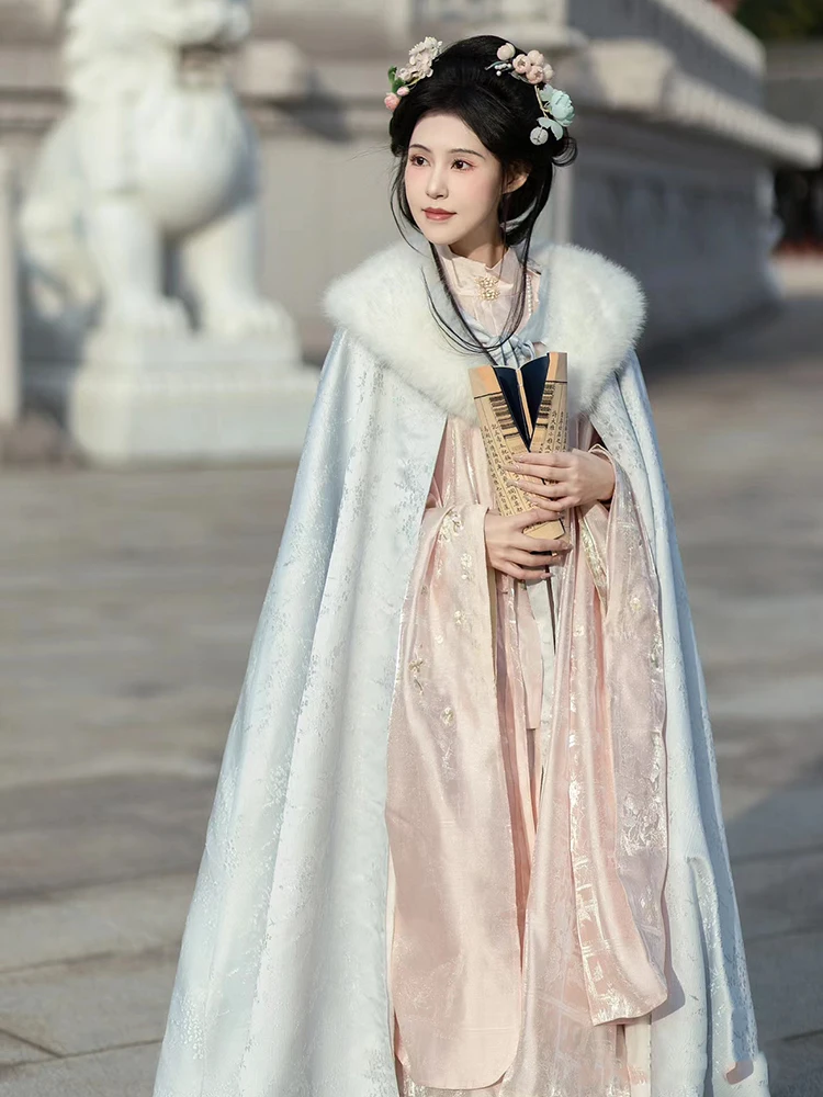 

Winter Thickened Fleece Ming Cloak Jacquard Antique Cloak Women's Element Top