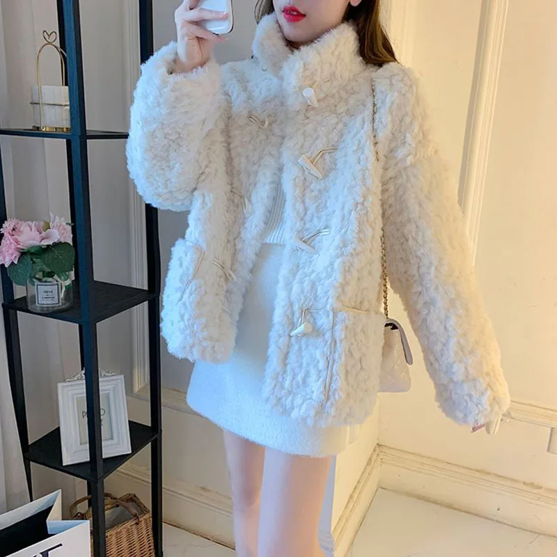 Winter Lamb's Wool Jacket Warm Faux Fur Coat Collar Short Outerwear Fur Coat Tweed Coat Cowl Button Korean Chic Women Clothing