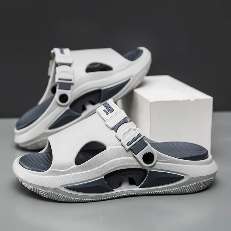 

Summer Men's Slippers Beach Clogs Outdoor Sandals EVA Soft Comfortable Slides Men Casual Water Garden Shoes Male House Slippers