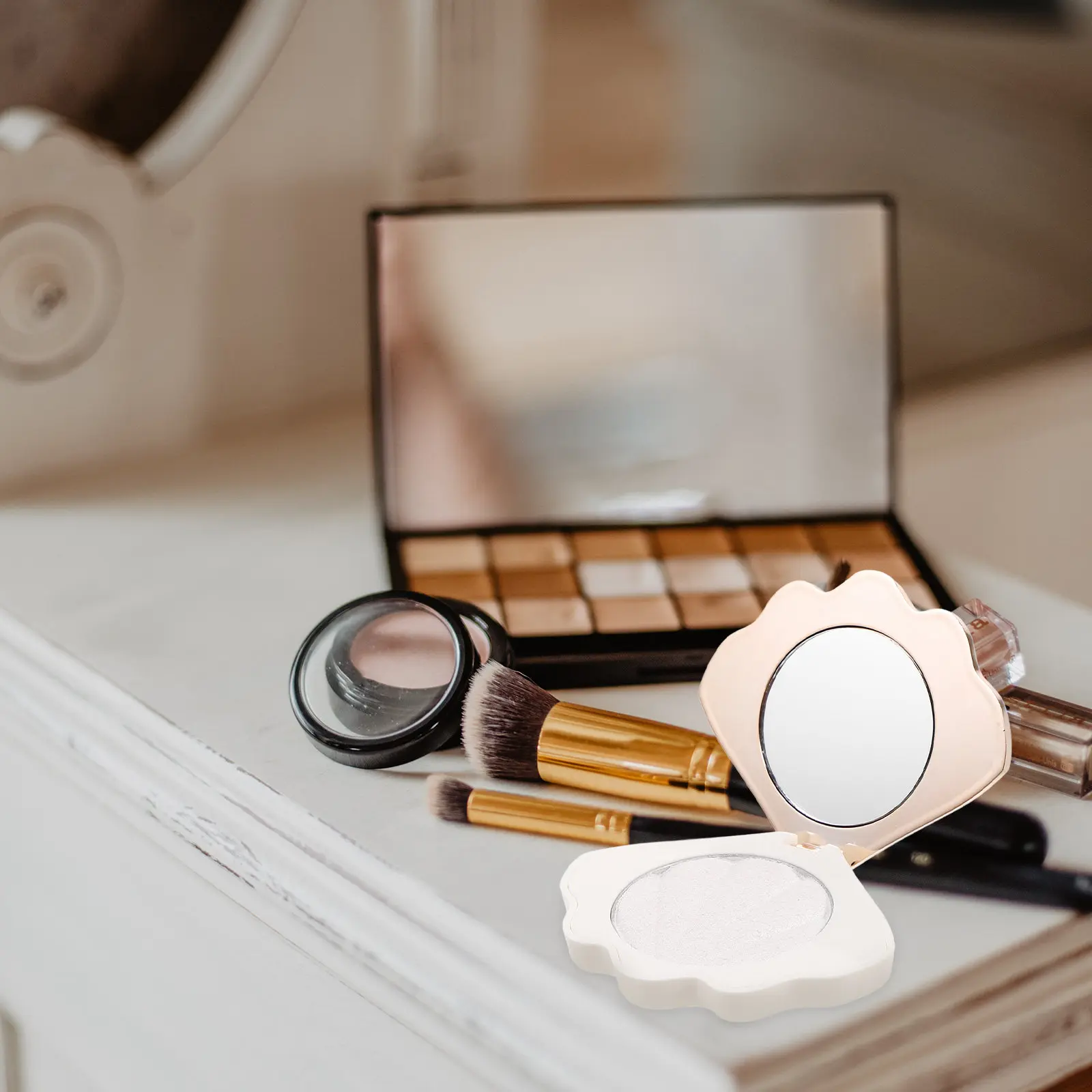 1 Box Facial Highlighting Powder Compact Lightweight Portable Makeup Pallet Non-Stain Lasting Facial Cosmetics Beauty Makeup