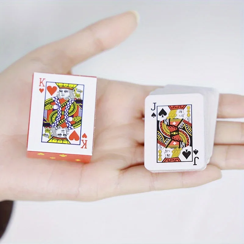 Niedliche Mini-Pokerkarten, Interaktives Party- und Feiertags-Spiel, Kreative Weihnachts-, Halloween- und Thanksgiving-Geschenke – Detail 8