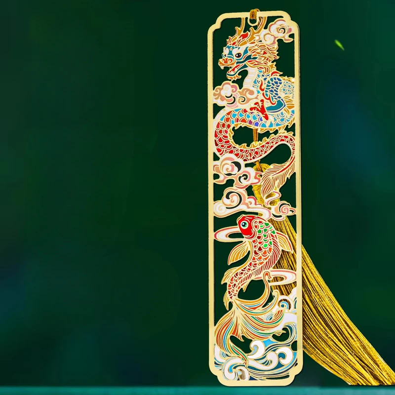 Marcapáginas pequeños de Metal de dragón Koi de Ciudad Prohibida de estilo chino, regalos exquisitos para el Día del Maestro de los estudiantes, recuerdos, decoración, 1 unidad
