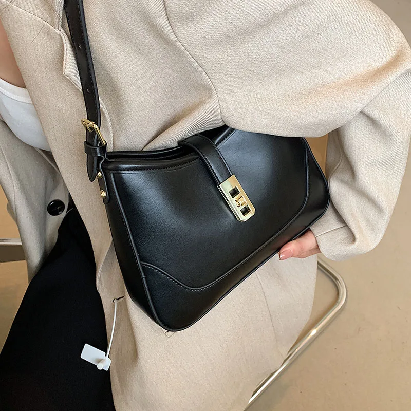 LEFTSIDE Saddle Shoulder Side Bags 2023 Winter Designer Trend Crossbody  Bag Small Leather Fashion Handbags and Purses