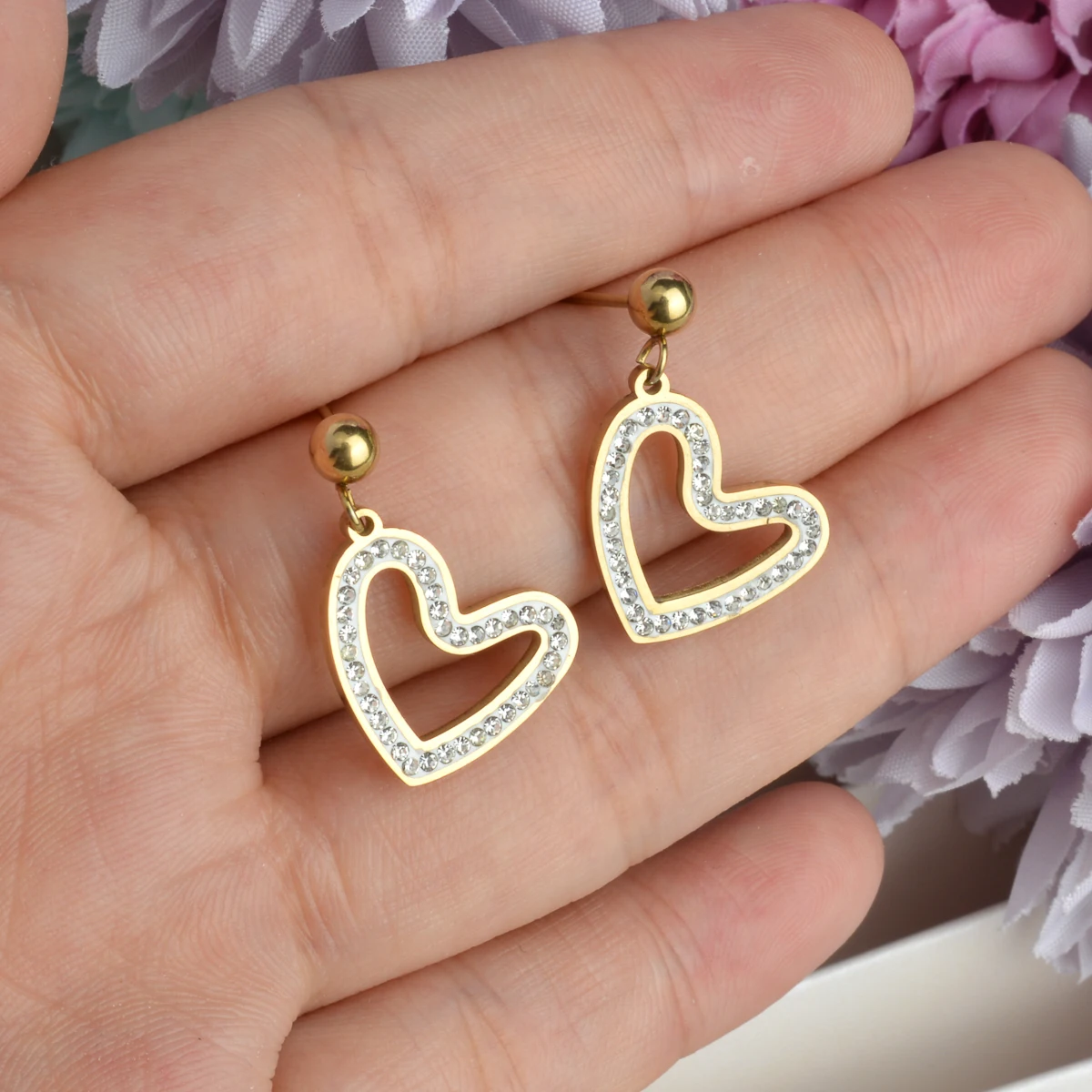 CHARMOMENT  Hanging Heart Korean Earrings for Women Girls Trendy Piercing Luxury Designer Indian High Quality Jewelry Gifts