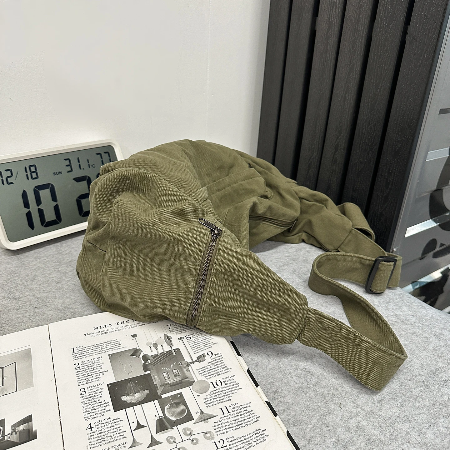 100% Cotton Shoulder Bags Women Large Capacity Canvas Tooling Packages Korea Style Cloth Crossbody Bags Solid Messenger Bags