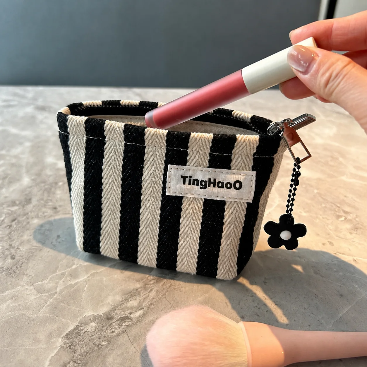 Storage Pouch Full-Zipper Cosmetic Bag Lipstick Storage Bag Striped Purse Insert For Daily Routines Essentials Storage Commutes