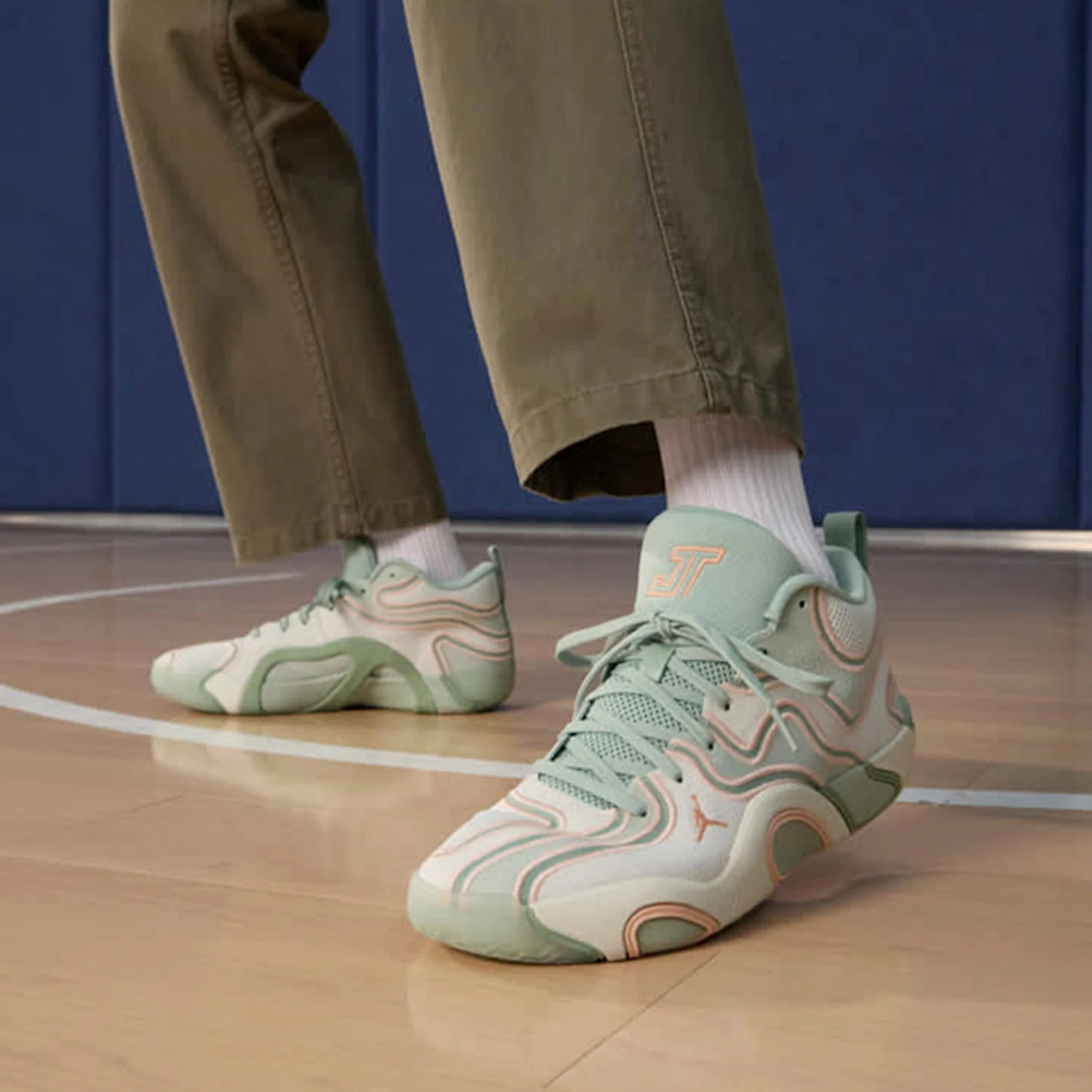 

Nike Official Product Jordan Men's Cushioned Basketball Shoes FZ6601-002