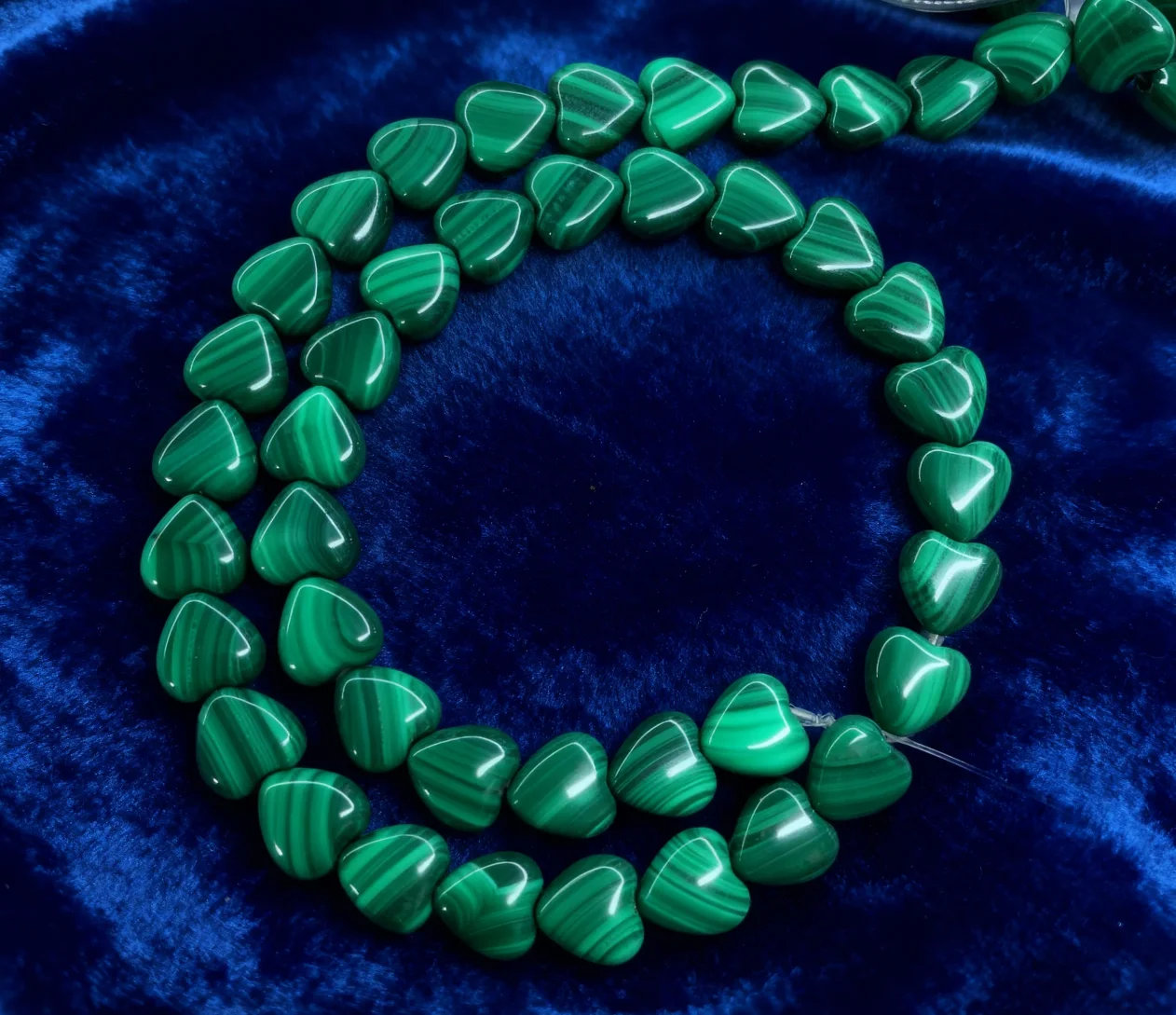 

2025 Натуральные бусины в форме сердца из малахитового камня, бусины из драгоценных камней, свободные бусины «сделай сам», для изготовления ювелирных изделий, 15 дюймов, оптовая продажа!