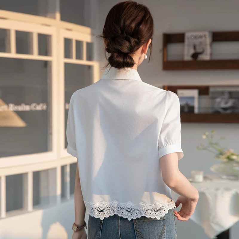2025 Nieuwe mode elegante Franse stijl kant patchwork kort shirt korte mouw zomer witte blouse kantoor dame basis tops shirt