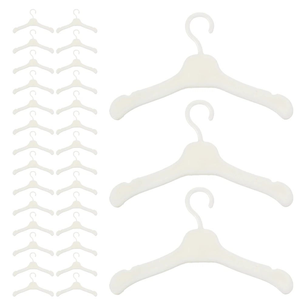 

80Pcs Mini Plastic Clothes Hangers Miniature Wardrobe Organizer for Outfit Storage Display Dollhouse Accessories Collection