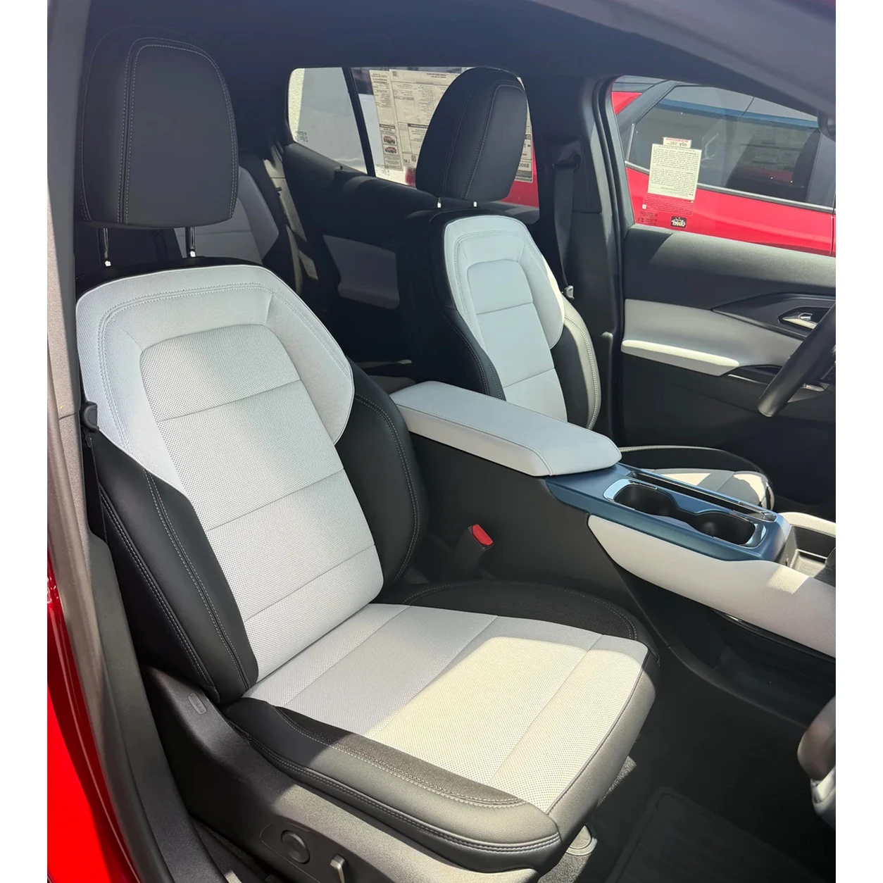 Custom Fit Car Accessories Seat Covers for 2025 2026 Chevrolet Equinox 5 Seats Premium Synthesis Leather for Chevy Equinox