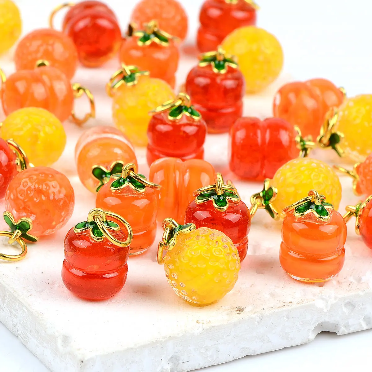 1.6x1.2cm/1.75x1.2cm 6pcs Random Color Mix Translucent Glass Beads Orange Shape Persimmon Shape DIY Handcrafted Bracelets 