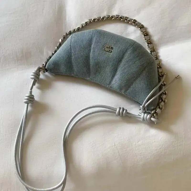 

Bloom Retro Denim Hobos Bags Purse Women Hot Girls Chain Chic Light Blue Messenger Female Haruku Aesthetic Crossbody Bag