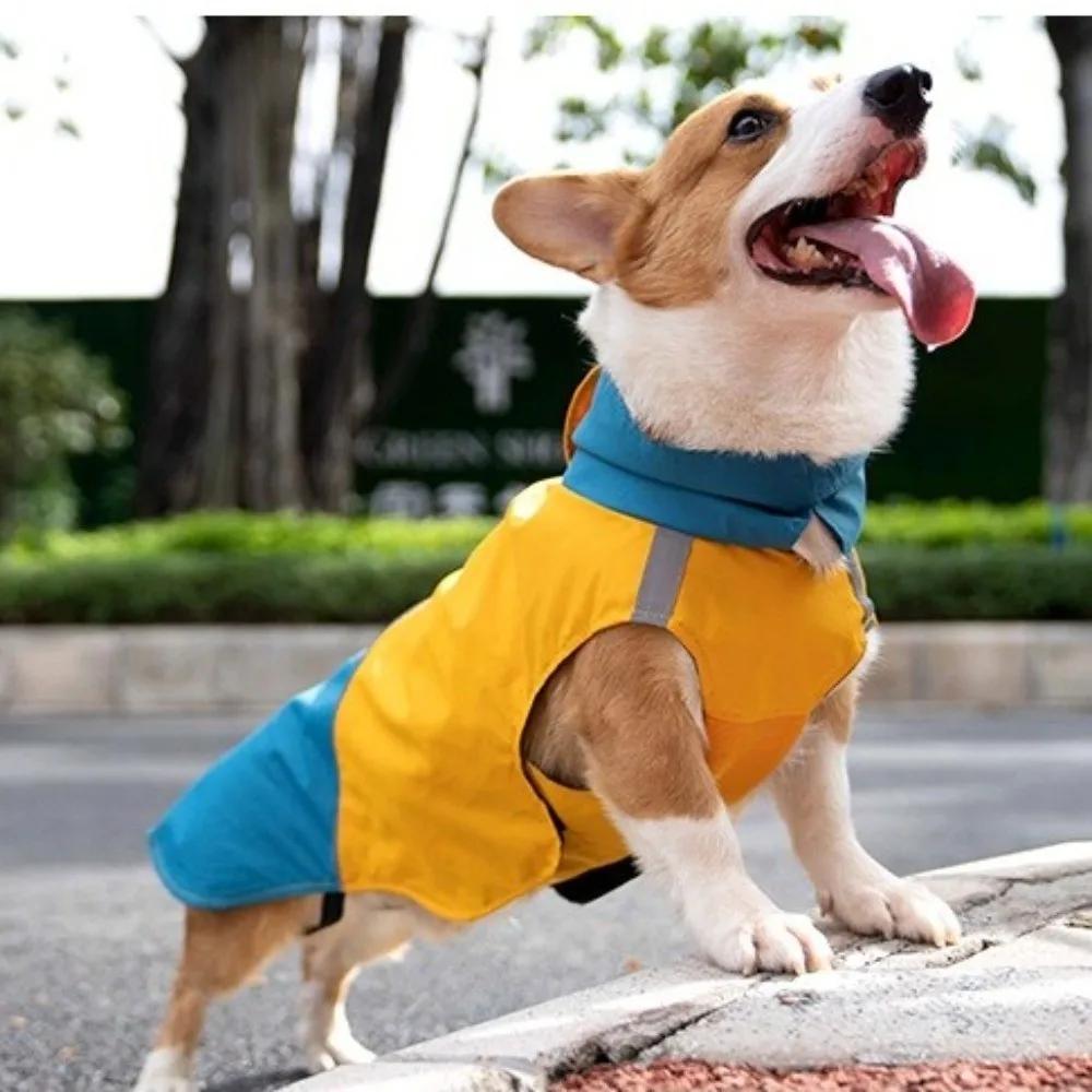 

Adjustable Dog Rain Jacket Windproof Turtleneck Dog Rain Cloak Leash Hole Reflective Stripe Dog Reflective Raincoat