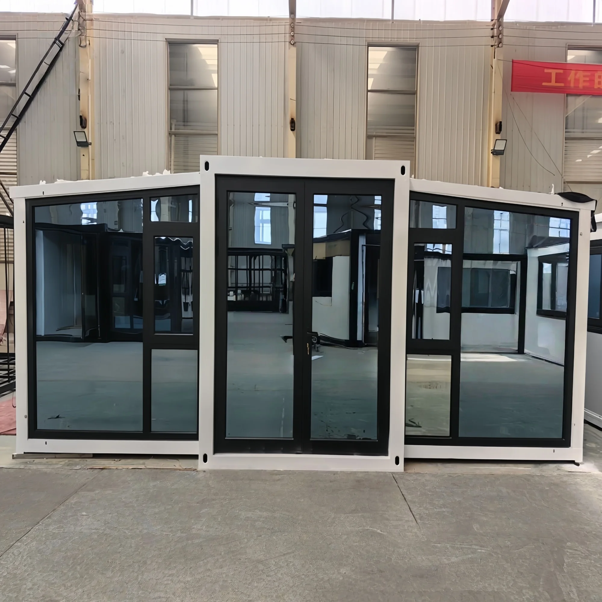 منزل حاوية 2 3 غرف نوم فاخرة متنقلة معيشة فيلا فندق 40FT 20FT جاهزة وحدات منزل قابل للتوسيع