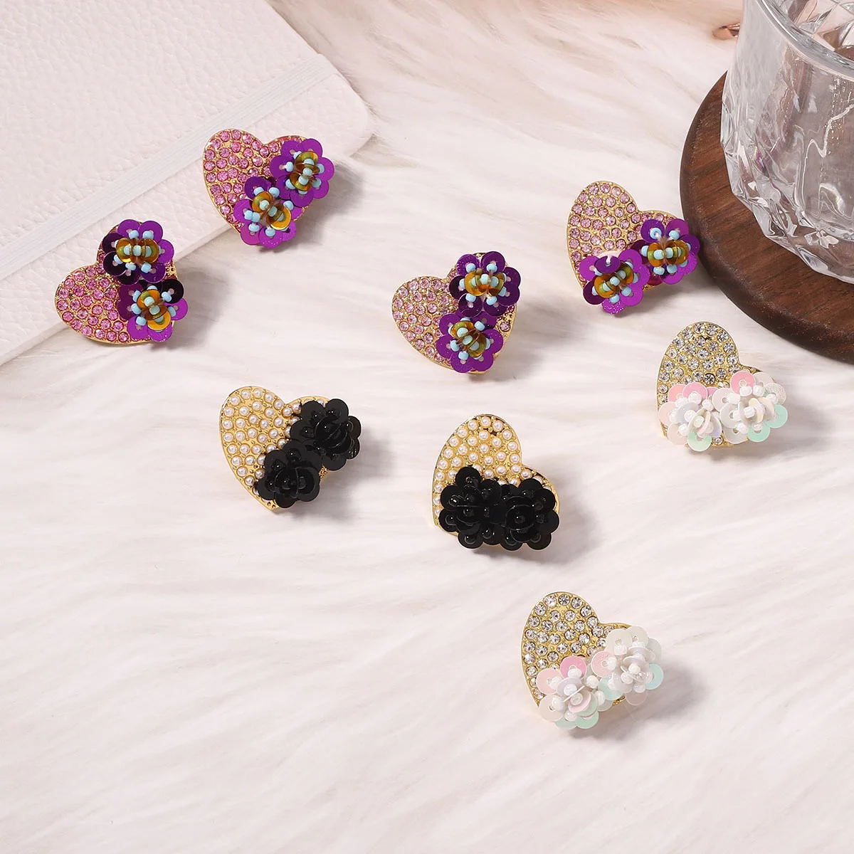 Exquisite light luxury Qixi Festival Valentine's Day full of diamond flowers and love super flash earrings, simple and versatile