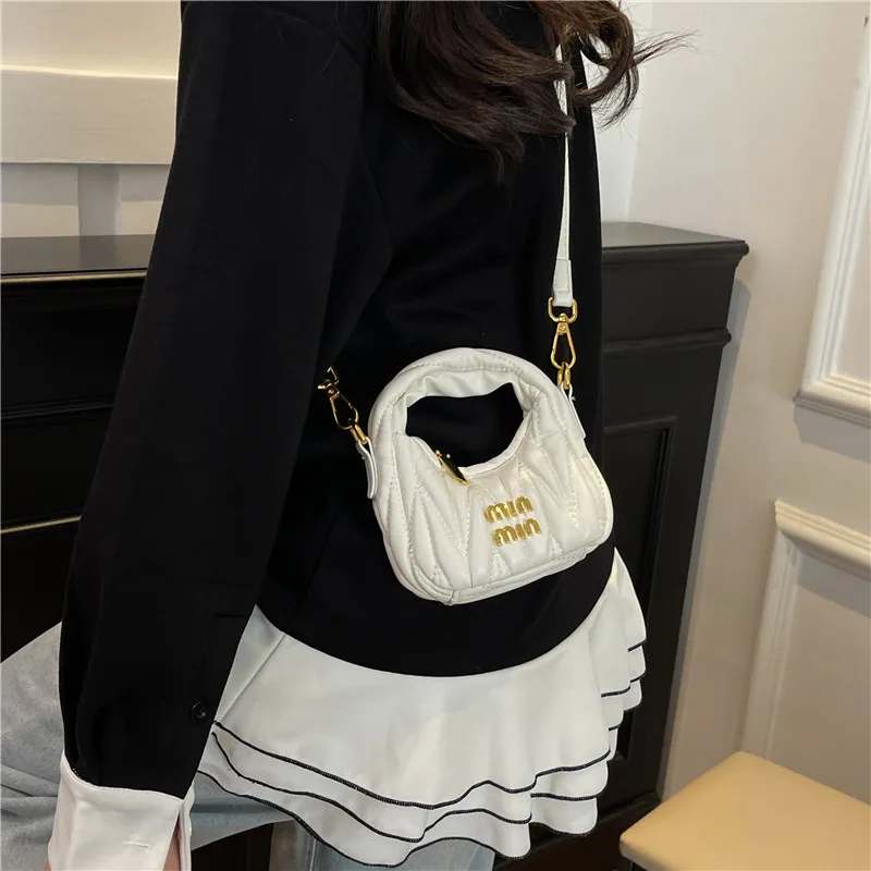 

Luxury Women Elegant Leather Fashion Shoulder Bag High End Designer Tote Handbag For City Daily Fashion Lifestyle