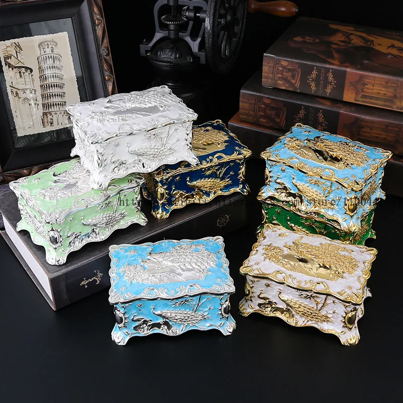 

European Retro Rose Jewelry Packaging Box Zinc Alloy Home Desktop Storage Box Small And Medium-Sized With Gold Diamonds