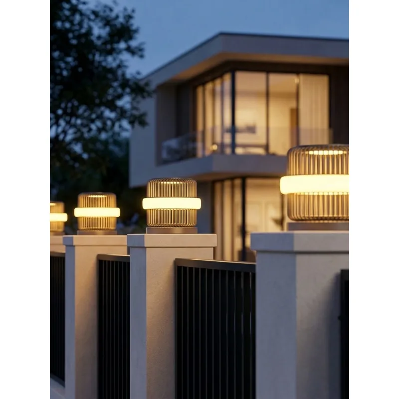Garden door pillar, solar light, gate stigma light