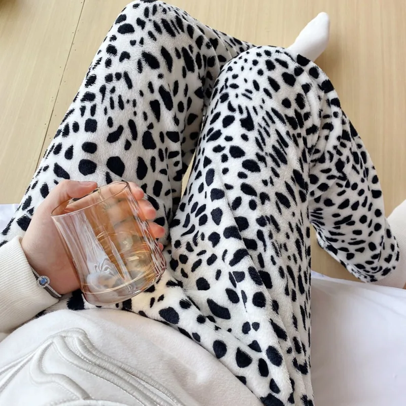 Fashion Flannel Leopard Print Sleepwear Women Loose Warm Cute Pajama Autumn Winter  Casual Long Plush Pants Home Clothing Female