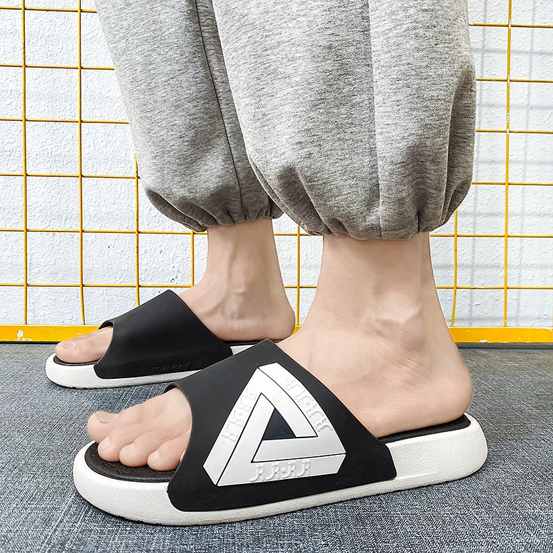 جديد الأصفر الأرجواني زوجين الصيف النعال الفاخرة مصمم الشرائح الرجال النساء الشاطئ النعال مريحة الوجه يتخبط الرجال إيفا النعال