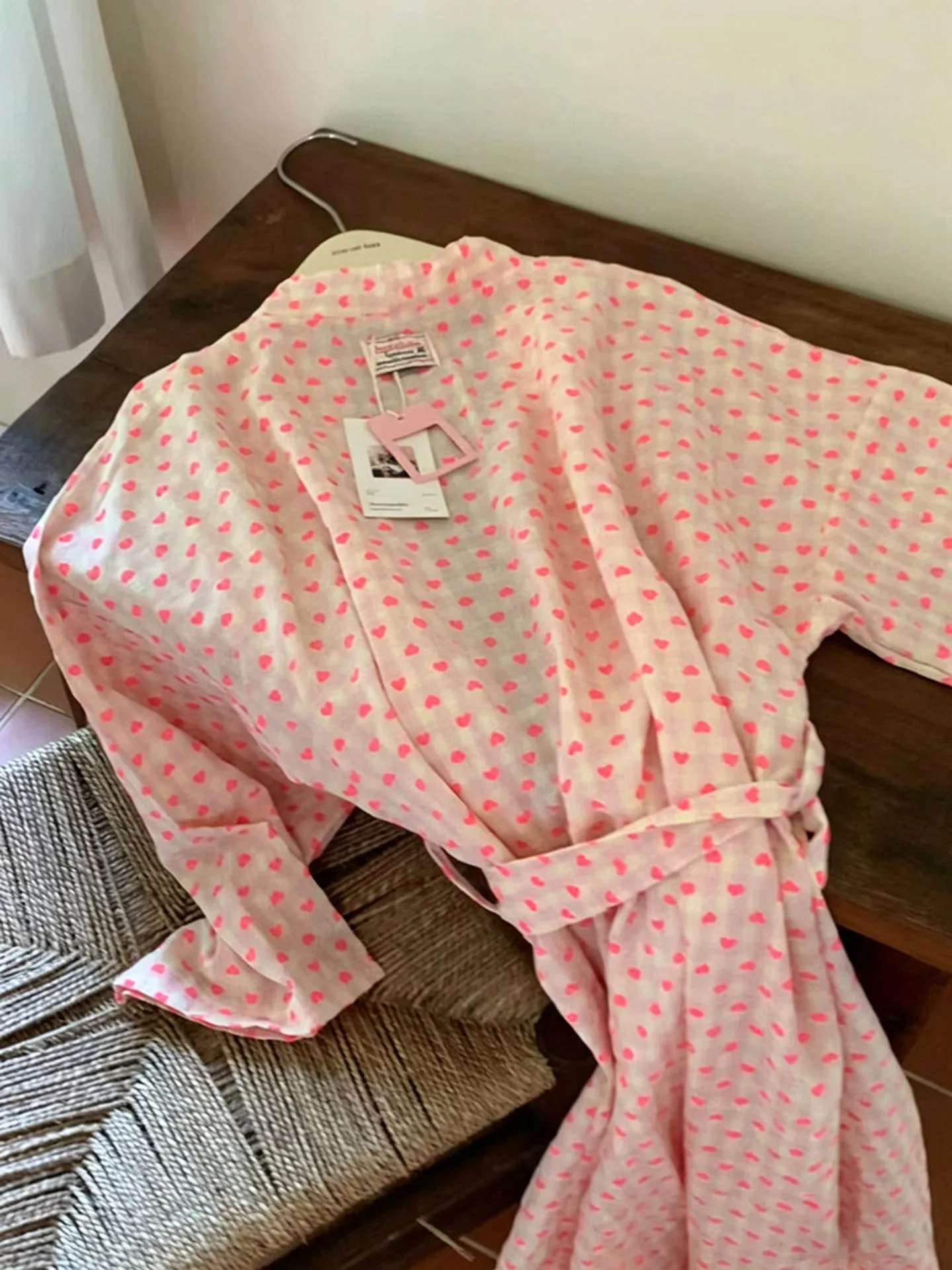 プリント-v-ネック長袖薄手ローブ女性用春秋ホーム服着物スタイルパジャマ中丈ポリエステル生地