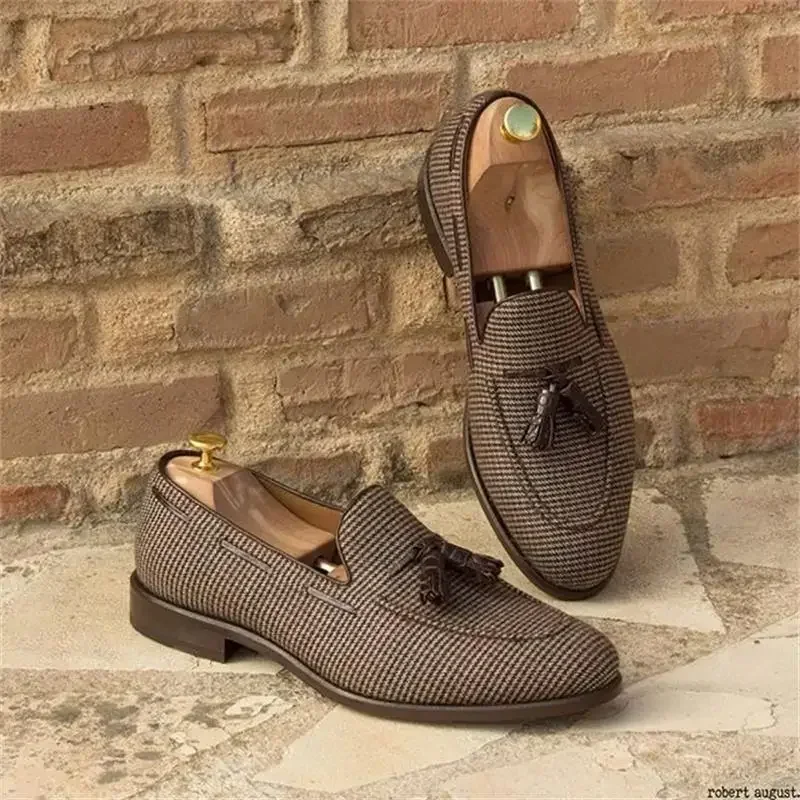 

Loafers Men Brown Plaid Tassel Canvas Fashion Business Breathable Casual of Men Shoes Zapatos Hombre