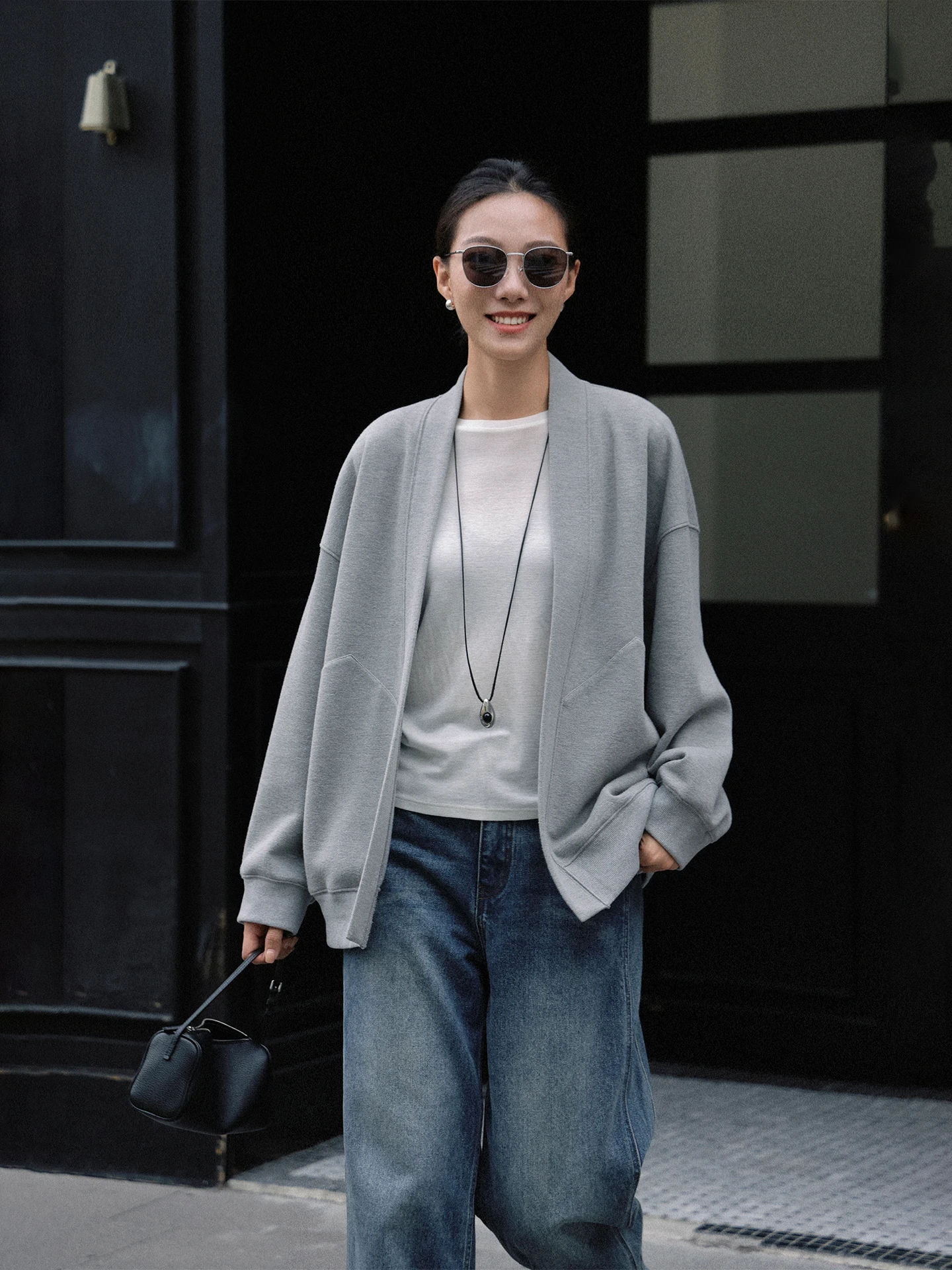 

Новый женский кардиган Chouzhou Lazy Relax из хлопка с эффектом уютной ткани, простой повседневный стиль, длинный рукав, весна