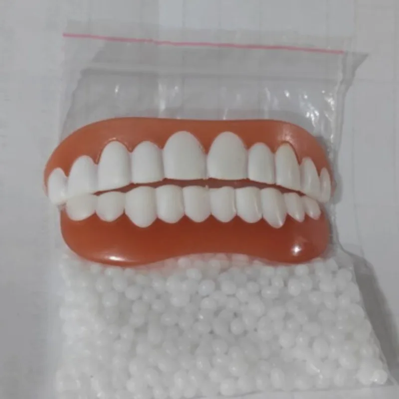 الأسنان كاذبة القشرة العلوية السفلية الأسنان الأقواس ابتسامة مريحة تناسب المؤقتة وهمية تبييض الأسنان طقم أسنان العناية بصحة الفم
