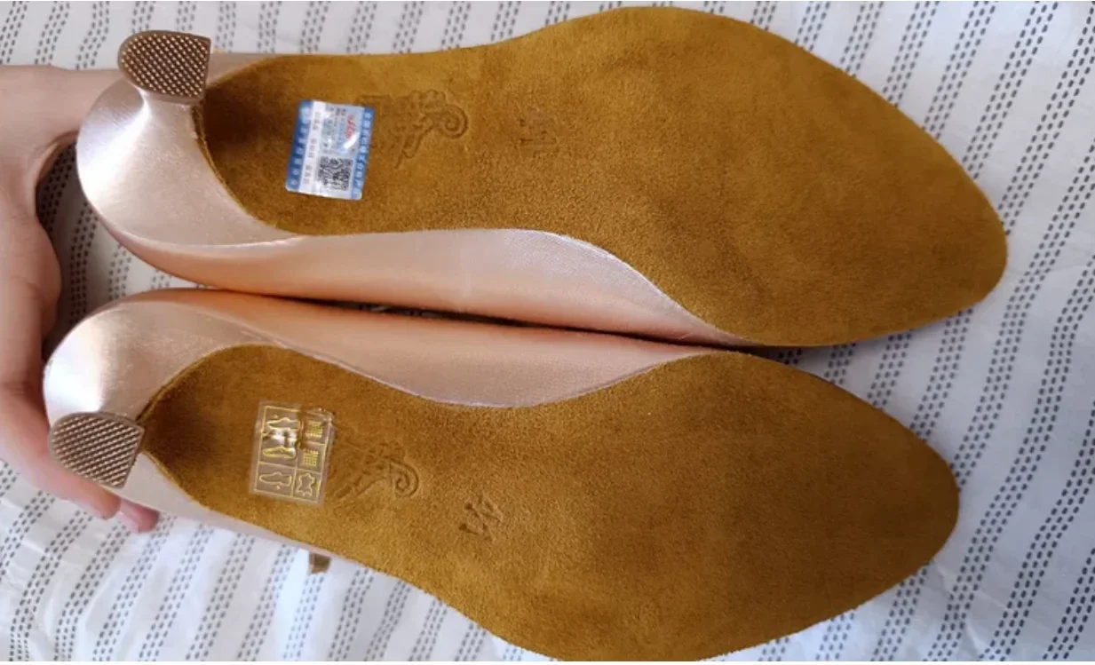 Professionelle Tanzschuhe für Damen, modernes Design, hoher Absatz, weiche Sohle, rutschfest, für Gesellschaftstanz, Walzer, lateinamerikanische Tänze, Auftritte und Partys. – Detail 2