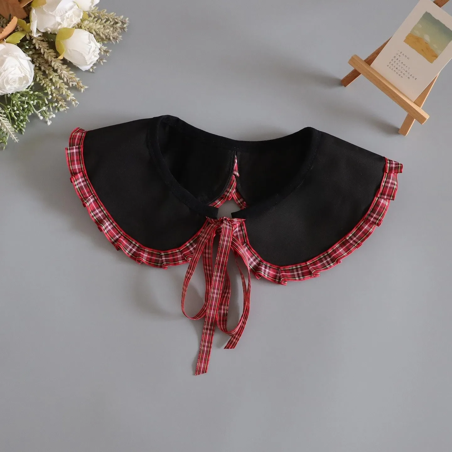 Fashion 2025 Women Girls Lolita Doll Shawl Fake Collar Embroidery Necklace Lapel Blouse Shoulder Wrap Short Capelet False Collar